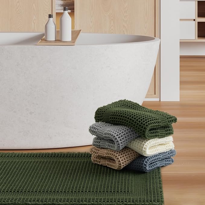 AMOAMI Waffle Bath-Mat, Absorbent Bath Mats for Bathroom Non Slip, Machine Washable Bathroom Rugs with Tassels Ultra Soft Boho Bath Rugs for Floor 18"x30" Dark Green