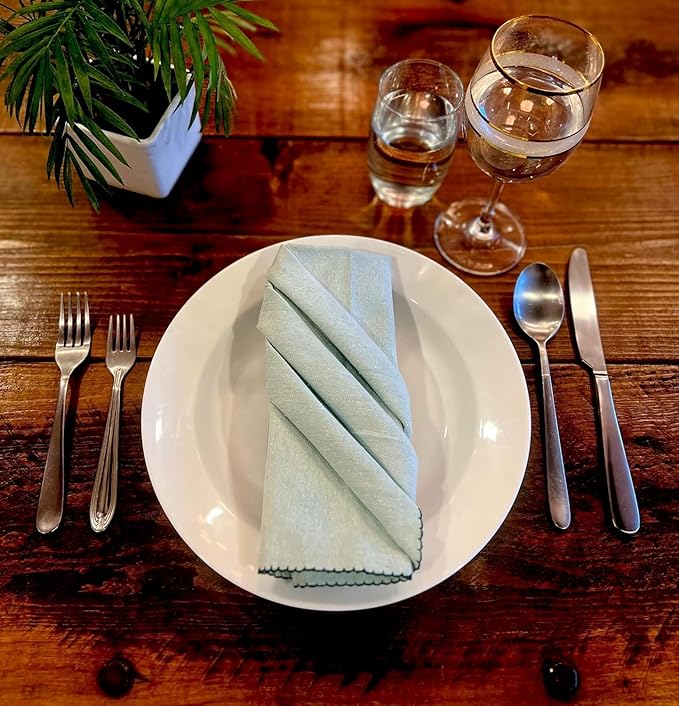 Meadow Green Cloth Dinner Napkins – Set of 6, 18x18 Thick Cotton Blend Napkins with Embroidered Edge, Washable Reusable Table Napkins for Garden Parties, Weddings, Thanksgiving & Christmas
