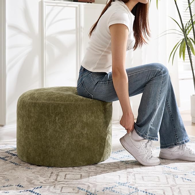 Upholstered Round Ottoman Set of 2, Green Pouf Ottoman, Modern Footstool with Soft Padded Seat & Solid Wood Frame, Multifunctional Vanity Stool Accent Seat for Living Room and Bedroom, Chenille