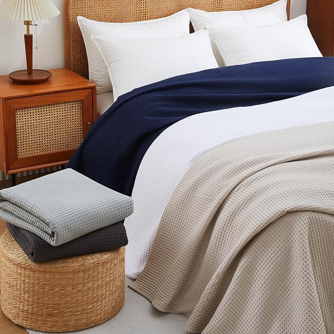 100% Egyptian Cotton Waffle Weave Throw Blanket for Bed Couch Sofa Home Decor, Soft Lightweight Bed & Couch Blanket for All Seasons (Light Grey - Twin Size - 66 * 90")