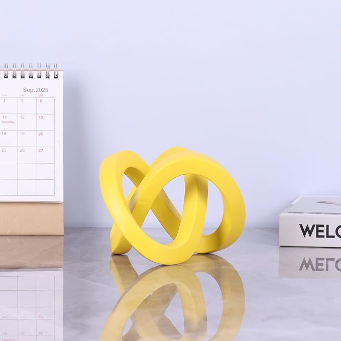 DOVDOV Yellow Knot-Decorated Sculpture, Yellow Home Decor Aesthetics, Möbius Strip Sculpture, Suitable for Decorating Bookshelves, Living Room TV cabinets, Office cabinets, and Coffee Tables.