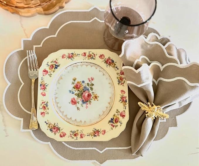 Beige Napkins, Christmas Festival Napkins, Scalloped, 100% Cotton, Embroidered, Set of 4, Table Decor Spring Summer, Winter Party Napkins, Farmhouse, Washable, Wedding Linen Napkin 18x18