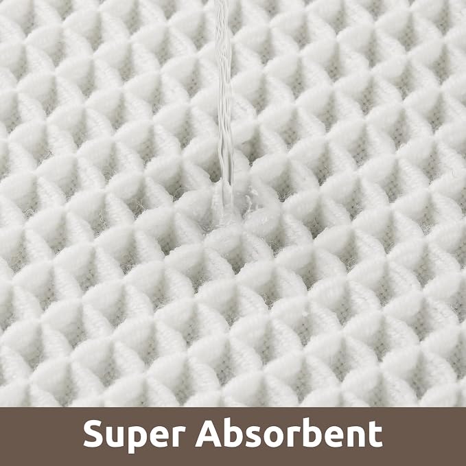AMOAMI Waffle Bath-Mat, Absorbent Bath Mats for Bathroom Non Slip, Machine Washable Bathroom Rugs with Tassels Ultra Soft Boho Bath Rugs for Floor 18"x30" White