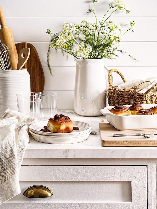 LE TAUCI Ceramic Plates and Bowls Set for 4, 12-Piece Ceramic Dinnerware Set, Farmhouse Dishes Set, Microwave & Dishwasher Safe, Stackable,12-Piece, Arctic White (10" Dinner+8" Salad Plates+6" Bowls)