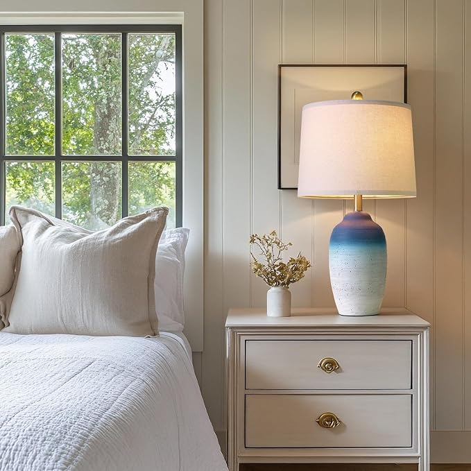 USumkky 24.5" Vintage Ceramic Table Lamp with 5FT Cord - Single Farmhouse Rustic Bedside Lamp with Natural Textured Finish, Nightstand Lamps for Living Room, Bedroom, End Table, Office White and Blue