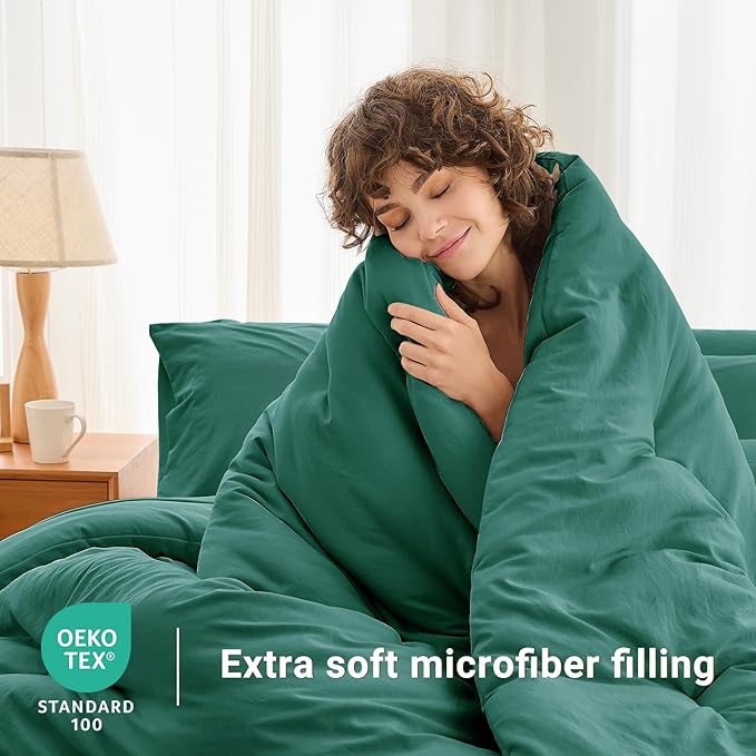 MUXHOMO 7 Pieces Full Comforter Set, Soft Bed in a Bag Full Size, All Season Bedding Set with Comforter, Flat Sheet, Fitted Sheet, Pillowcases & Shams, Emerald Green
