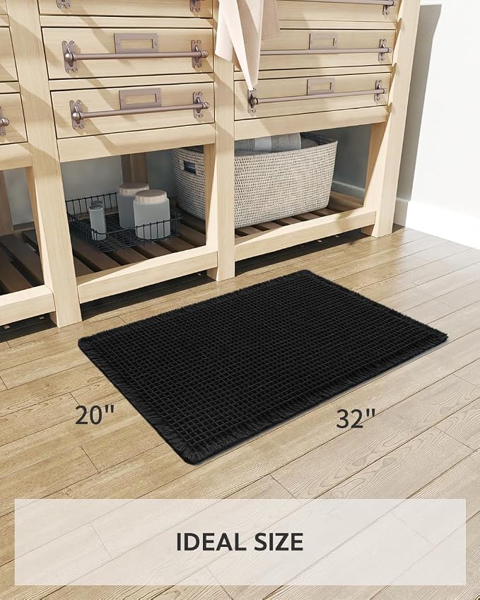 tchdio Waffle Bath Mat Rug, Super Absorbent Non Slip Bath Mats Ultra Soft Bathmat Machine Washable Bathroom Rugs with Tassels, Bath Rugs for Bathroom Floor Beside Tub, 20" x 32", Black