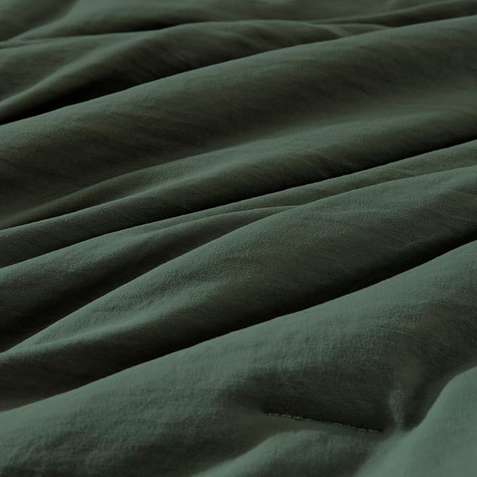 WRENSONGE Queen Comforter Set - 7 Pieces Deep Forest Soft Bed in a Bag Queen with Fitted Sheet, Flat Sheet, 2 Pillow Shams, and 2 Pillowcases- Warm Bedding Sets for All Season