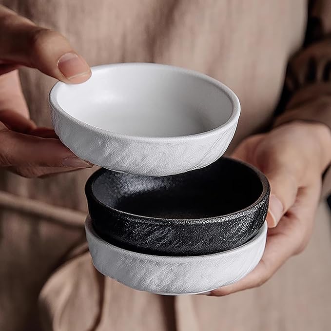 Matte Ceramic Dinnerware set with Mugs for 4, 20 Pieces, Kitchen Plates and Bowls Set Porcelain, Dish set for 4, Dishware Sets Stoneware Dinner Plates Sets Platos de Cocina Vajilla