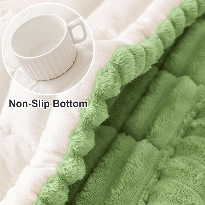 hyha Couch Cover for Dogs Washable, Non Slip Thick Flannel Sofa Protector, Pet Friendly Plush Furniture Cover for Sectional Sofa & Loveseat (Grass Green, 43" x 82.7")