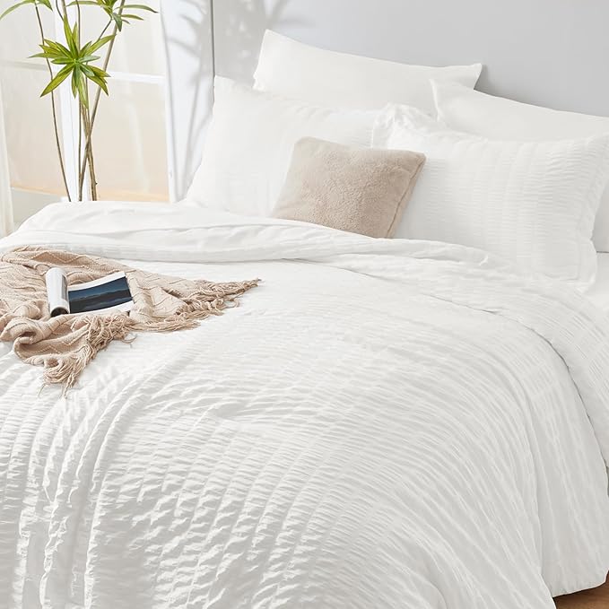 CozyLux Twin Comforter Set with Sheets 5 Pieces, White Seersucker Textured Bed in a Bag for Girls, Luxury Soft Bedding Sets with Down Alternative Comforter, Sheets, Pillowcase & Sham for All Seasons