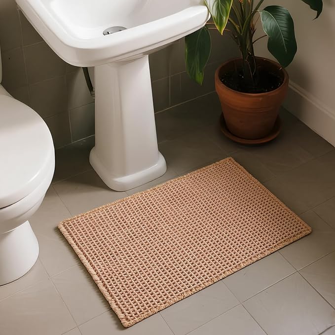 Triohero Waffle Bath Mat, Boho Bathroom Rugs Non Slip Washable, Ultra Soft Super Absorbent Quick Dry Farmhouse Bathroom Decor, 20" x 30", Light Peachy