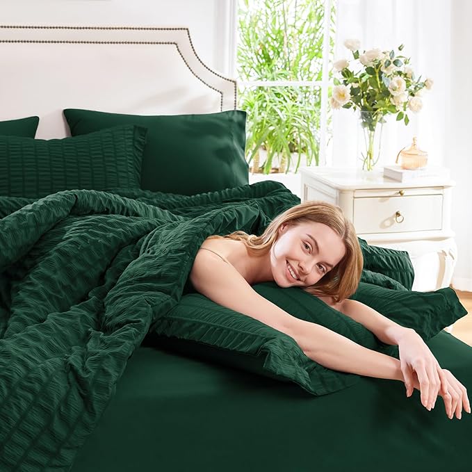 CozyLux California King Comforter Set with Sheets 7 Pieces, Emerald Green Seersucker Bed in a Bag Cal King Luxury Bedding Sets with Down Alternative Comforter, Sheets, Pillowcases & Shams All Seasons