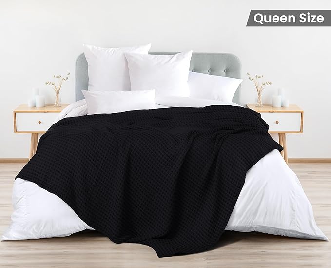 Utopia Bedding 100% Cotton Waffle Weave Blanket Queen Size for Bed - Lightweight, Breathable Summer Blankets Soft and Cozy, Gift for Mother’s Day Home Decor (Black, 90x90 Inch)