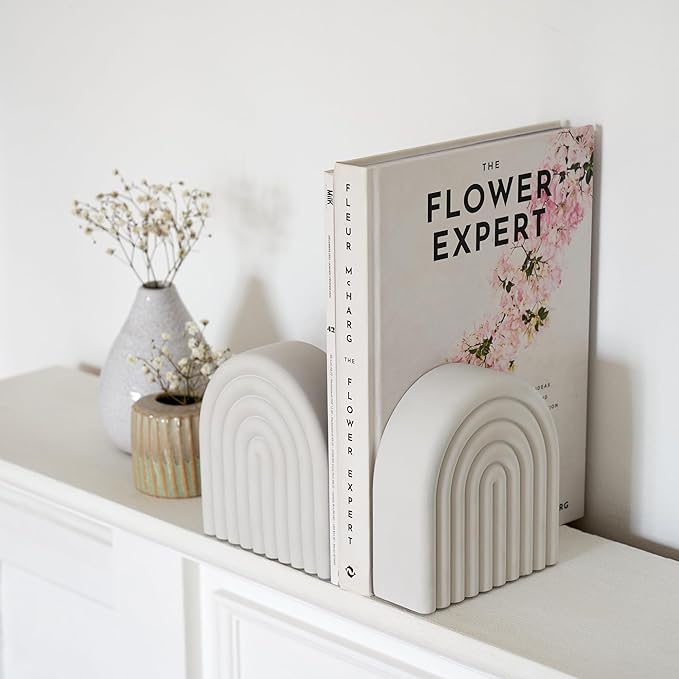 Decorative Concrete Bookends for Heavy Books – Stylish Set of 2, Ideal for Any Bookshelf – Aesthetic Book Holder/Stopper with Anti-Slip Pads for Chic Home, Office, or Library Decor