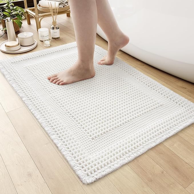 AMOAMI Waffle Bath-Mat, Absorbent Bath Mats for Bathroom Non Slip, Machine Washable Bathroom Rugs with Tassels Ultra Soft Boho Bath Rugs for Floor 24"x36" White