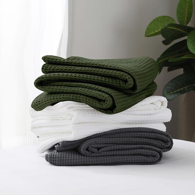 100% Cotton Waffle Blanket (Green - Twin Size - 66 * 90''), Pre-Washed and Anti-Shrinkage Soft Lightweight Bed & Couch Blanket, 380 GSM Waffle Weave Throw Blanket for All Seasons