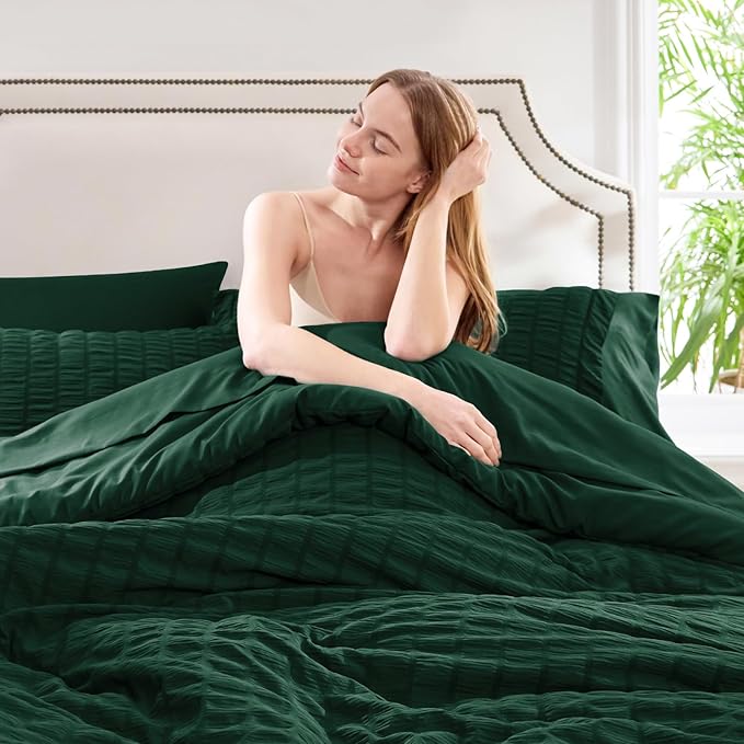 CozyLux Oversized Queen Comforter Set Emerald Green Seersucker 7 Pieces 98x98 Bed in a Bag Comforter Set with Sheets, Luxury Bedding Sets with Down Alternative Comforter, Sheets, Pillowcases & Shams