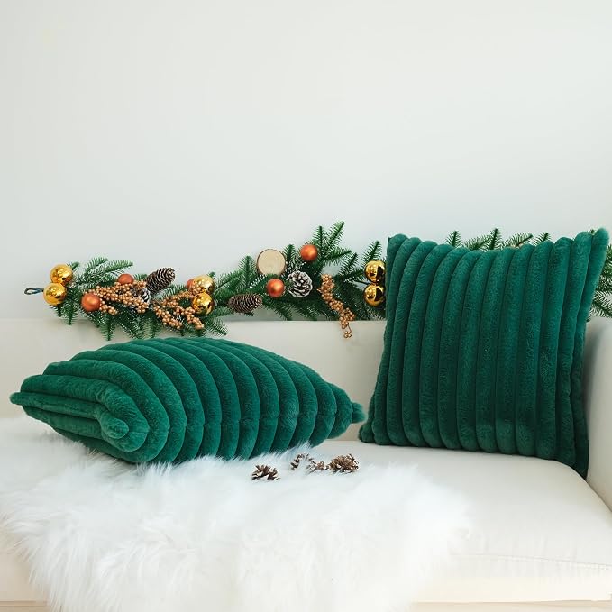 JOJUSIS Pack of 2 Faux Fur Plush Decorative Throw Pillow Covers Couch Cushion Case Soft Pillowcases (Dark Green, 16 x 16-Inch)