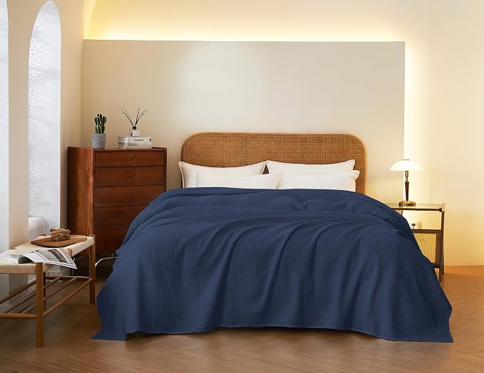 100% Cotton Waffle Blanket (Navy Blue - King Size - 104 * 90''), Pre-Washed and Anti-Shrinkage Soft Lightweight Bed & Couch Blanket, 380 GSM Waffle Weave Throw Blanket for All Seasons
