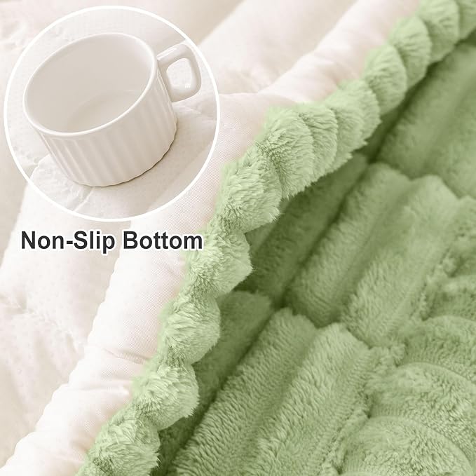 hyha Couch Cover for Dogs Washable, Non Slip Thick Flannel Sofa Protector, Pet Friendly Plush Furniture Cover for Sectional Sofa & Loveseat (Green, 27.6" x 82.7")