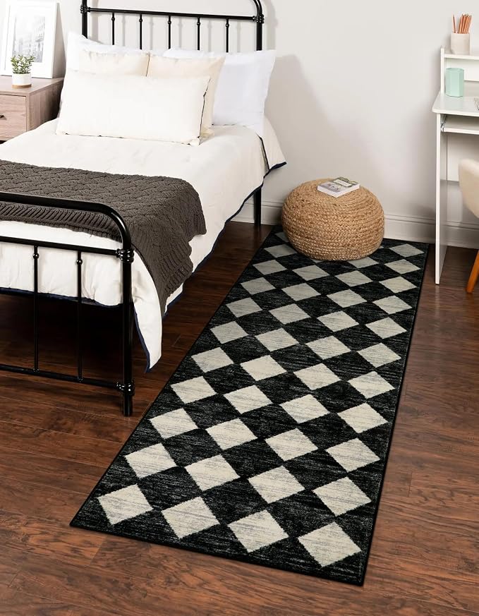 Lahome Zelie Washable Kitchen Runner Rug, 2x7 Black and White Hallway Bathroom Runner Rugs, Moroccan Trellis Soft Non Slip Stain Resistance Carpet Runners for Entryway Bedside