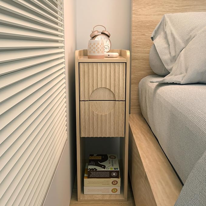 Small Fluted Nightstand, Wood 2 Drawer Narrow Nightstand, Slim Side Table, Modern Boho End Bedside Table, Natural Wood Night Stand with Drawers for Bedroom, Natural, 1 Pcs