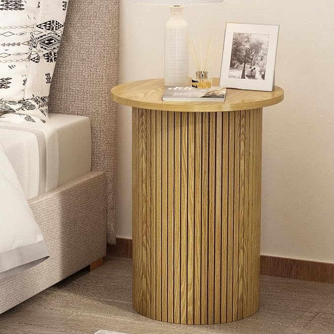 Wnutrees Round Fluted End Table, Small Accent Pedestal Side Table, Wood Fluted Nightstand Bedside Table for Living Room, Handcrafted Finish, Natural