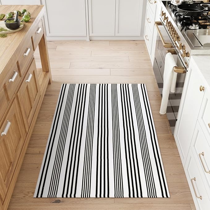 Outdoor Front Door Mat 3'x5', Black and White Cotton Hand Woven Striped Rug,Reversible Washable Front Porch Rug, Foldable Layered Doormat for Entryway/Home Entrance/Farmhouse