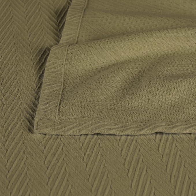Superior Metro All-Season Cotton Blanket, Woven Blanket for Couch, Bed, Bedding, Farmhouse, Home Essentials, Cute and Cozy Bohemian Blankets, Herringbone Weave, Throw Size, Sage