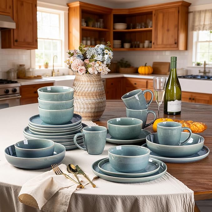 GBHOME Ceramic Dinnerware Sets for 8, 24 Pieces Stoneware Plates and Bowls Sets, Scratch Resistant Dishes, Dishwasher & Microwave Safe, Reactive Glaze-Malachite Green