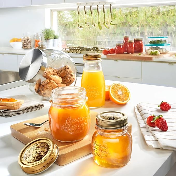 Bormioli Rocco Quattro Stagioni Bottles – 6.75 Oz. Glass Jars with Twist Lids, Microwave & Dishwasher Safe – For Canning, Cocktails, Gifts, Party Favors & Holiday Décor – Made in Italy (Set of 2)