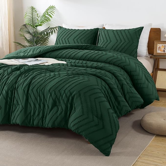 Andency Emerald Green Oversized Super King Plus Comforter Set 128x120, Extra Large King Size Comforter Oversize Boho Soft Warm Bedding Comforter Sets, 3 Pieces Aesthetic Chevron Textured Bedding