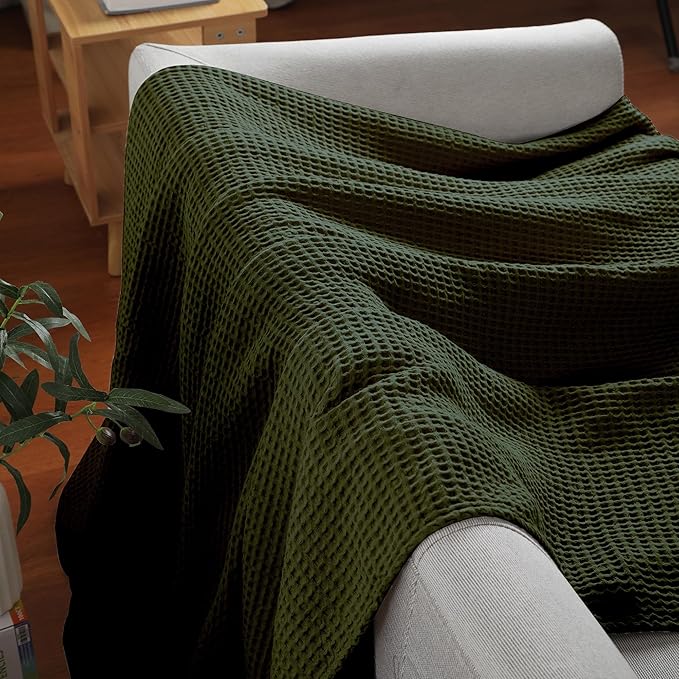 100% Cotton Waffle Blanket (Green - King Size - 104 * 90''), Pre-Washed and Anti-Shrinkage Soft Lightweight Bed & Couch Blanket, 380 GSM Waffle Weave Throw Blanket for All Seasons