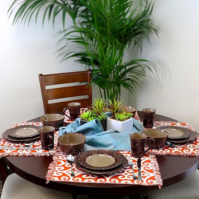 Elama’s Salia 16 Piece Stoneware Dinnerware Set