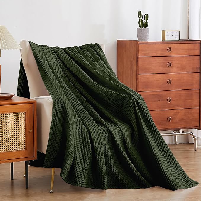 100% Egyptian Cotton Waffle Weave Throw Blanket for Bed Couch Sofa Home Decor, Soft Lightweight Bed & Couch Blanket for All Seasons (Olive Green - King Size - 104 * 90")