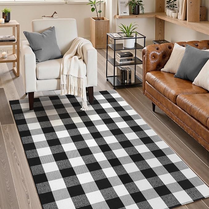 KIMODE Spring Buffalo Plaid Rug 4'x6' Black and White Checkered Rug Farmhouse Cotton Hand-Woven Patio Rug Indoor Outdoor Area Rug Washable Floor Carpet for Front Door Front Porch Living Room
