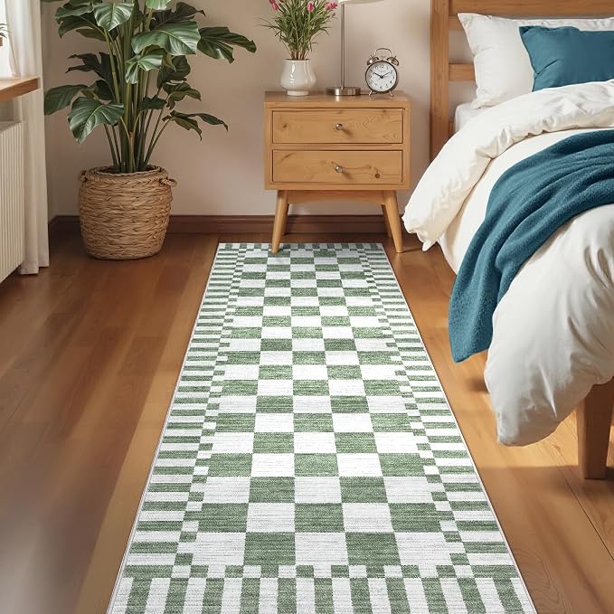 GarveeHome 2.5×10 Kitchen Runner Rug Non Slip,Sage Green Checkered Rug,Washable Runner Rug for Hallway Soft Low-Pile Geometric Checkerboard Rugs for Entryway Kitchen Dining Room