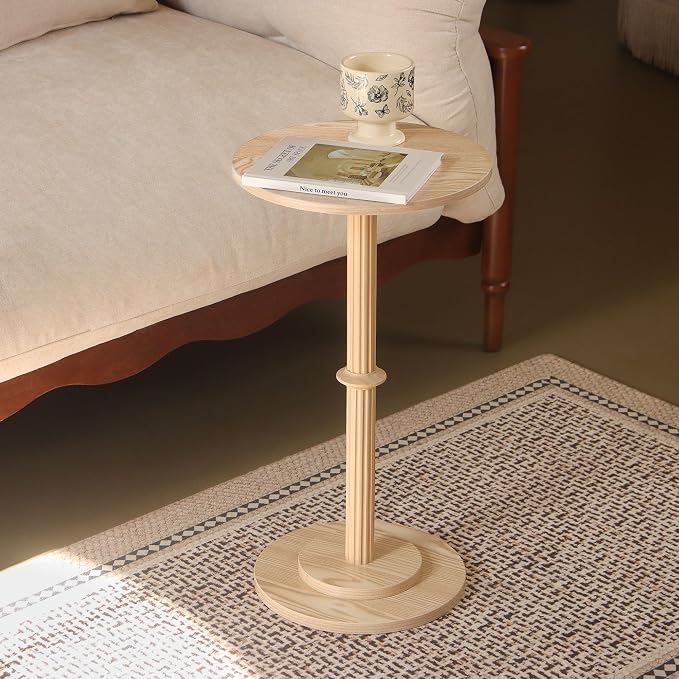 MaxSmeo Drink Table, Small Side Table for Small Spaces, Modern Round End Table with Fluted Wood Leg, Natural