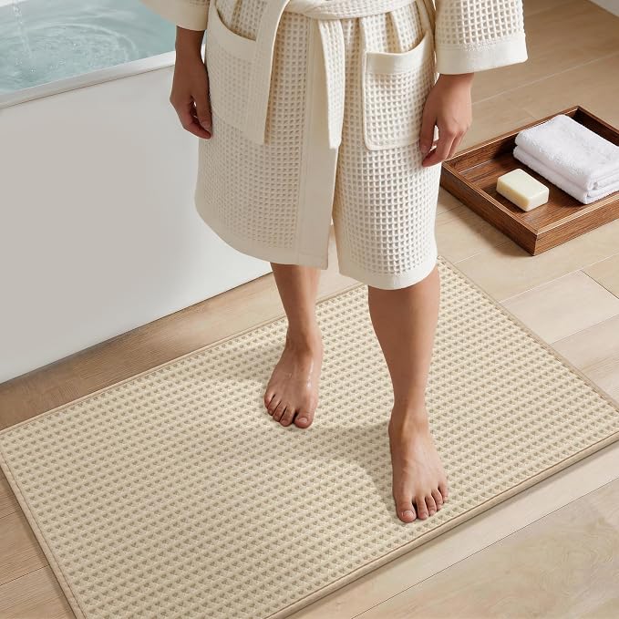 YIHOUSE Waffle Bath Mat, Ultra Soft & Absorbent Bathroom Rug, Non-Slip Rubber Backed, Quick Dry Shower Mat, Boho Farmhouse Bathroom Decor, Machine Washable, Beige, 17 * 30