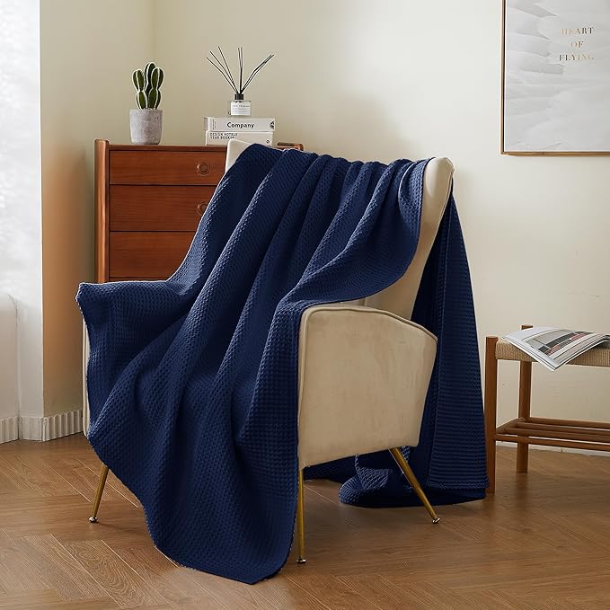100% Cotton Waffle Blanket (Navy Blue - King Size - 104 * 90''), Pre-Washed and Anti-Shrinkage Soft Lightweight Bed & Couch Blanket, 380 GSM Waffle Weave Throw Blanket for All Seasons