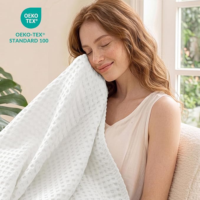 Exclusivo Mezcla Pre-Washed 100% Cotton Waffle Throw Blanket for Couch, 330GSM Lightweight Breathable Summer Blankets, Soft and Cozy, Room Decor, Pure White, 50x60 Inches