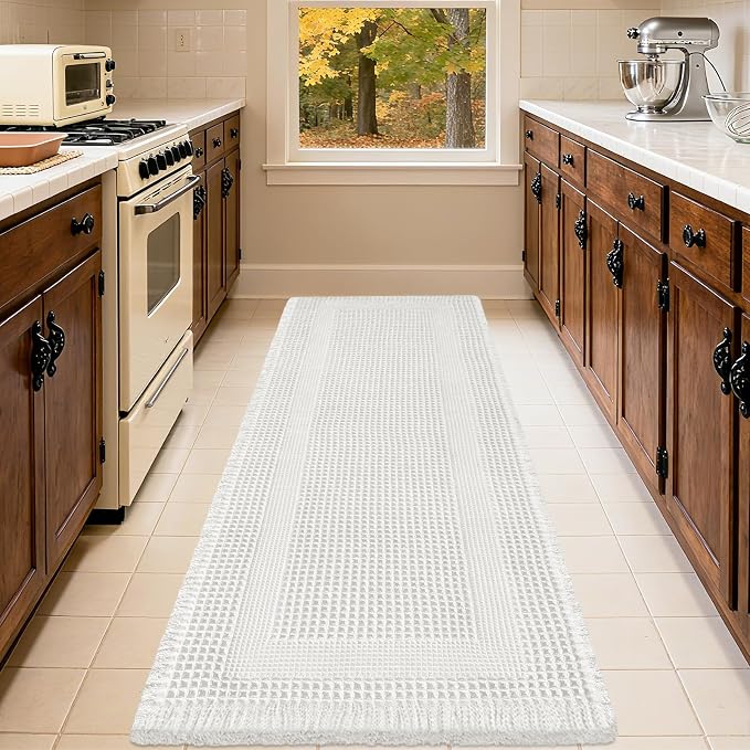 Upgrade Waffle Bath Mat Set 2 Piece, Boho Bathroom Rugs Absorbent Non Slip, Ultra Soft Bathroom Mat, Machine Washable Knit Bath Rugs with Tassels for Bathroom, Bedroom, Kitchen, Shower, Tub, White