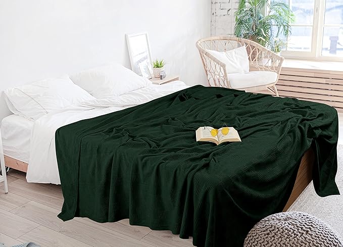 Utopia Bedding 100% Cotton Thermal Blanket Forest Green Twin Size Soft, Lightweight, Breathable, Cozy Spring and Summer Blanket for Couch & Sofa, Home Room Decor Gifts for Women and Men (90x72 Inches)