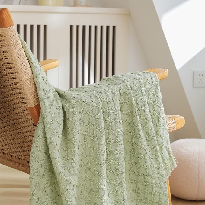 Simple&Opulence 100% Cotton Throw Blanket for Couch, Bed, Waffle Weave Knit Blanket with Tassels, Soft Lightweight Pre-Washed Breathable Comfy Blanket Farmhouse Decor for All-Season(Sage Green)
