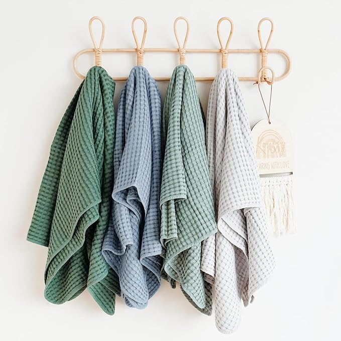 Konssy Waffle Baby Blanket - Soft & Cozy Nursery Swaddle Blanket, Lightweight Toddler Throw for Boys & Girls, Ideal for Wrapping(Light Green)