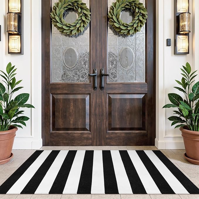 Striped Outdoor Rug 3'x5', Cotton Hand Woven Front Door Mat,Washable Reversible Outside Porch Rug, Foldable Layered Doormat for Entryway/Home Entrance/Farmhouse(Black and White)