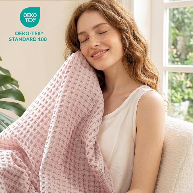 Exclusivo Mezcla Pre-Washed 100% Cotton Waffle Blanket King Size for Bed, 330GSM Lightweight Breathable Summer Blankets, Soft and Cozy, Home Decor, Pink, 104x90 Inches