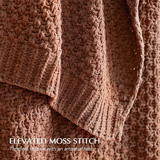 EVERGRACEHOME Chunky Polyester Knit Throw Blanket for Couch, Soft Luxurious Oversized King Moss Stitch Blanket for Bed, Large Cozy Farmhouse Knitted Throw for Sofa, Terracotta Clay, 108" x 92"