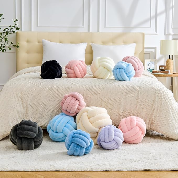 Uvvyui Knot Pillow Ball Home Decorative Pillows Round Throw Pillow with Faux Rabbit Fur Handmade Knotted Plush Pillow Aesthetic Room Decor Round Boucle Pillow Cushion (Blue, 11 Inch)